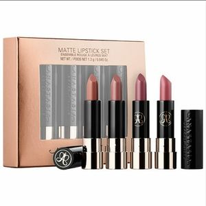 Anastasia matte lipstick set